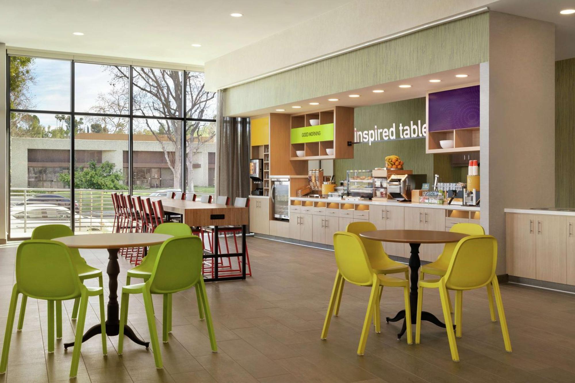 Home2 Suites By Hilton Woodland Hills Los Angeles Eksteriør bilde